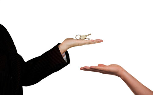 PROPERTY TRANSFERS BETWEEN SPOUSES AND DE FACTO